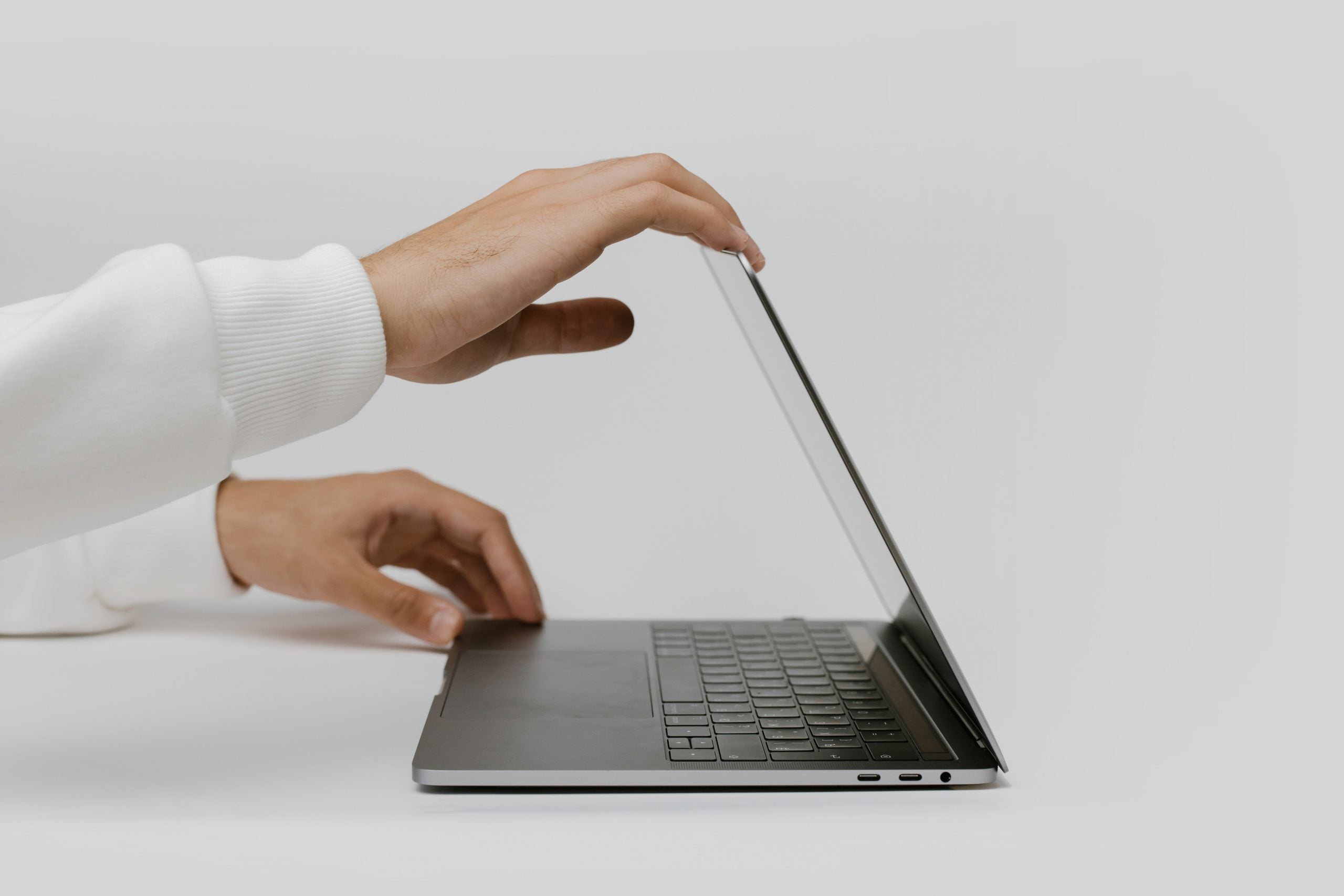 pexels-cottonbro-5474293 Open Internet and Broadband Privacy